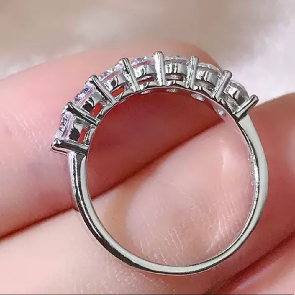 SIMULATED MOSSANITE SEMI-ETERNITY RING - Picture 3 of 4